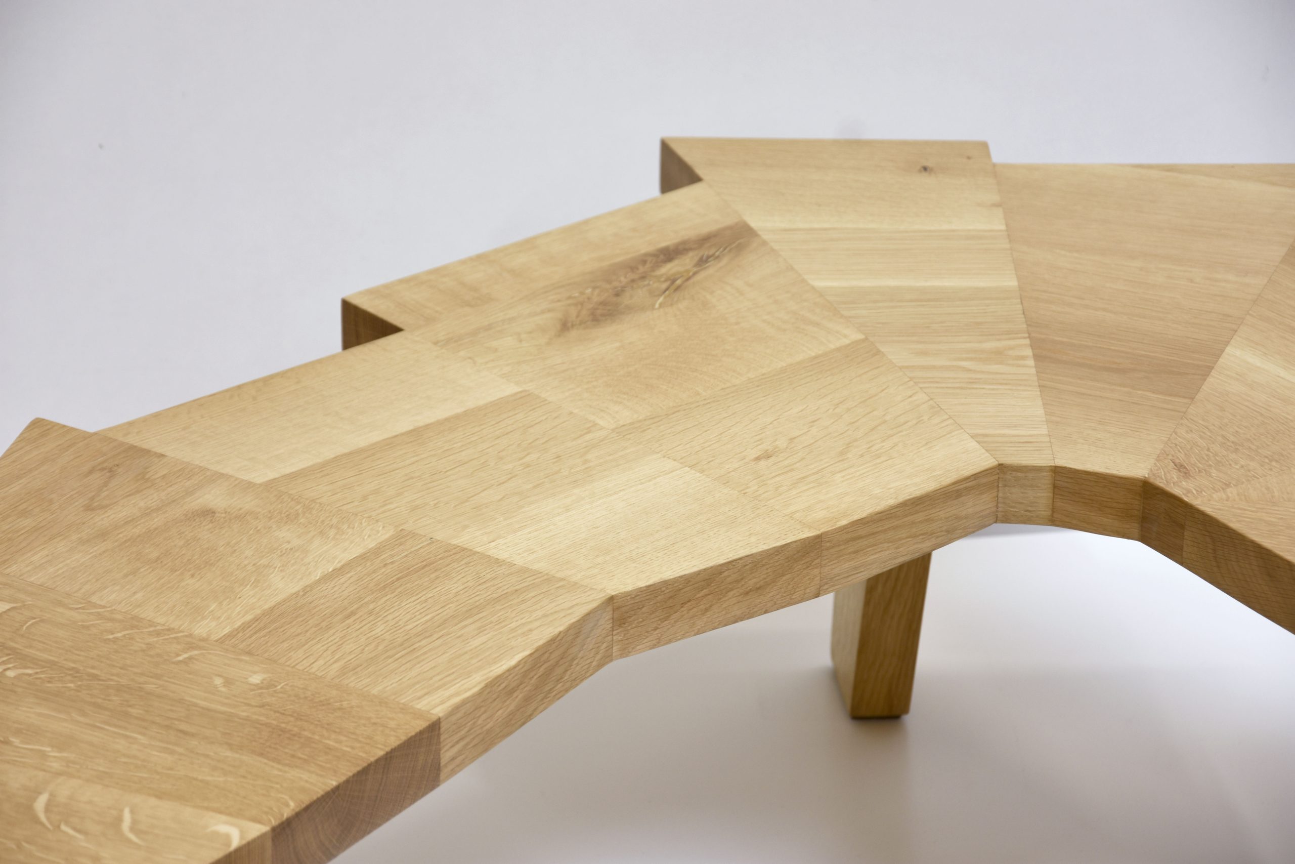 Thomas Coup la fronde - Raw chene meuble bois table basse 001