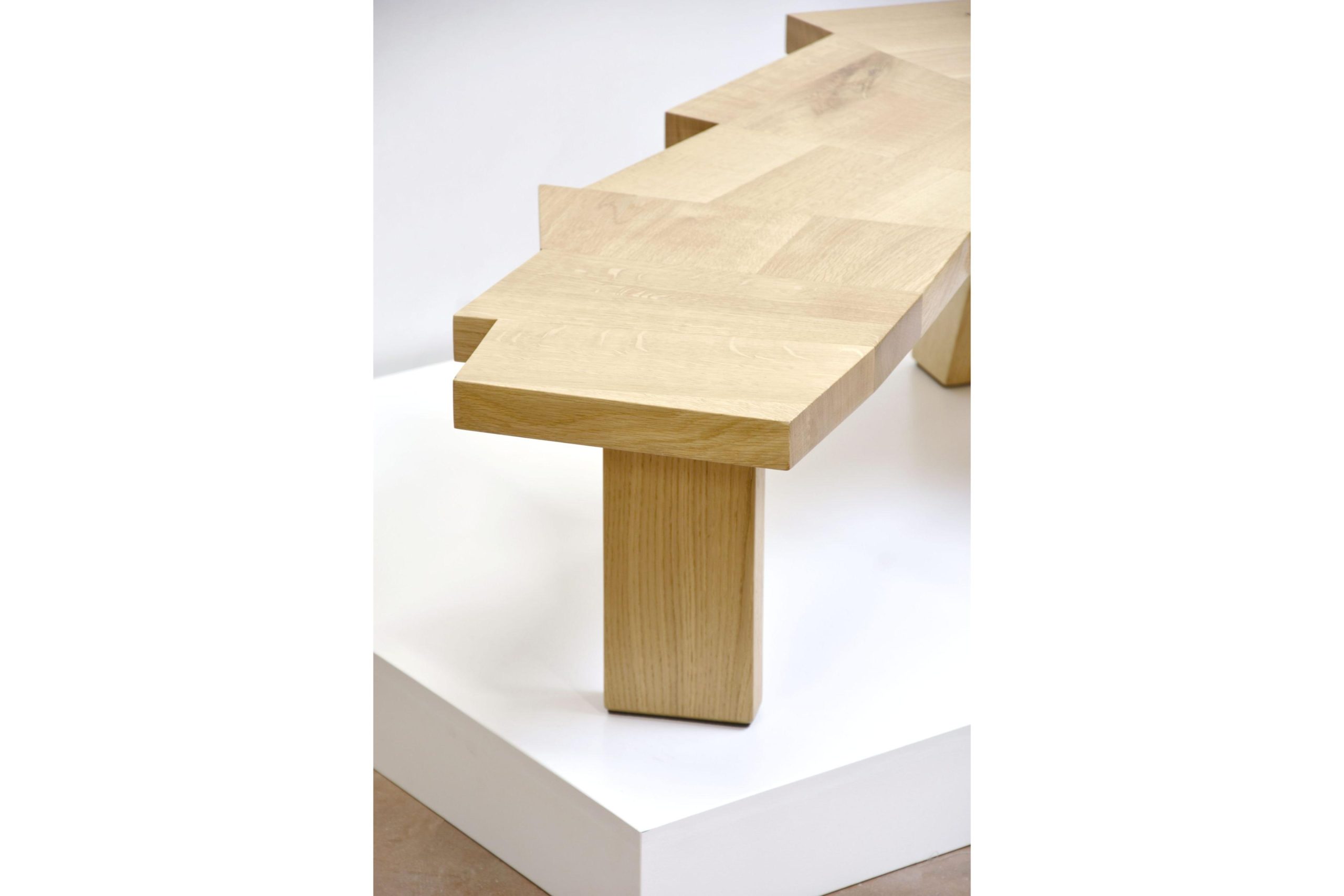 Thomas Coup la fronde - Raw chene meuble bois table basse