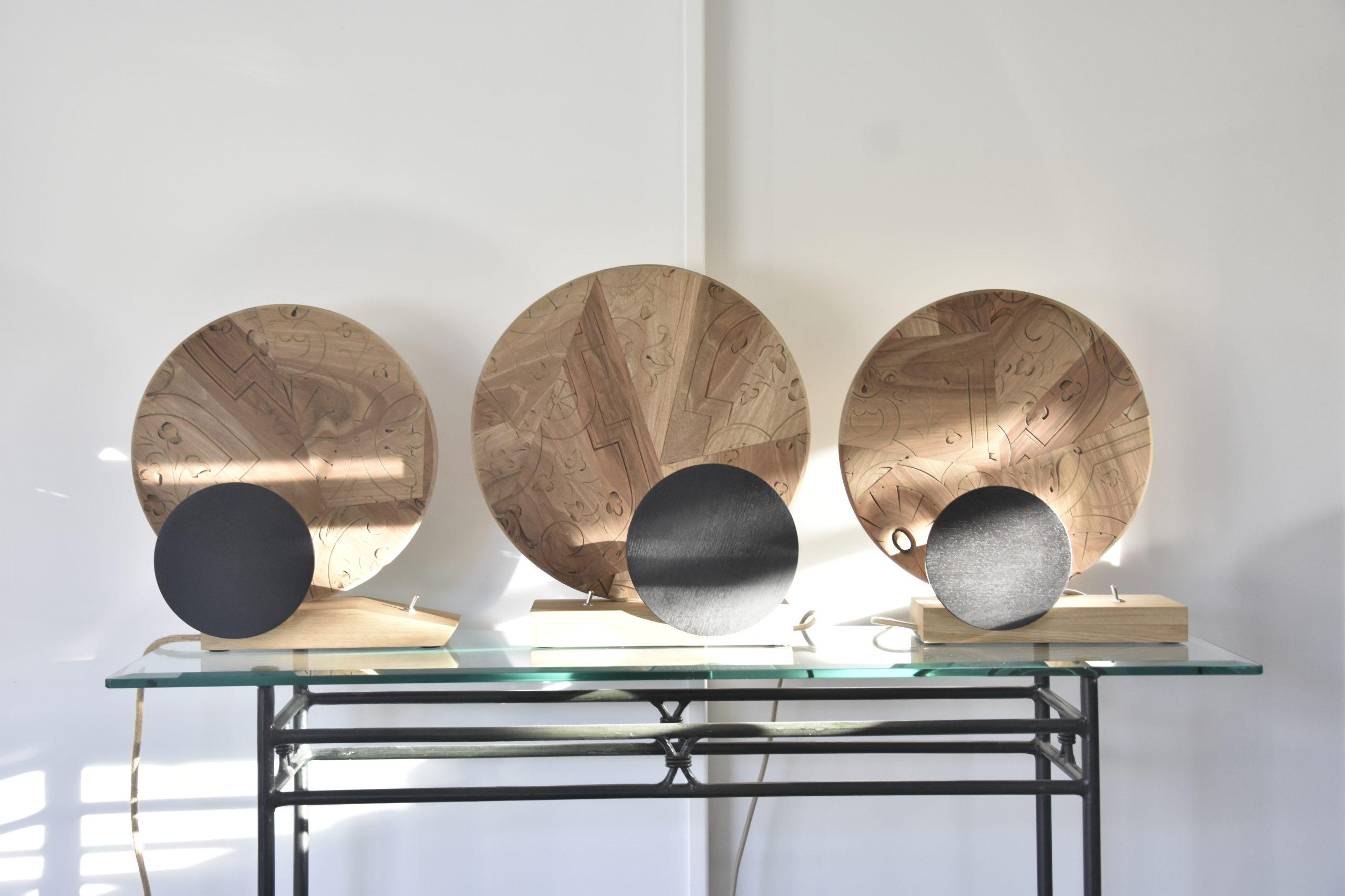 Thomas Coup la fronde - lampe bois upcycling eclipe noyer