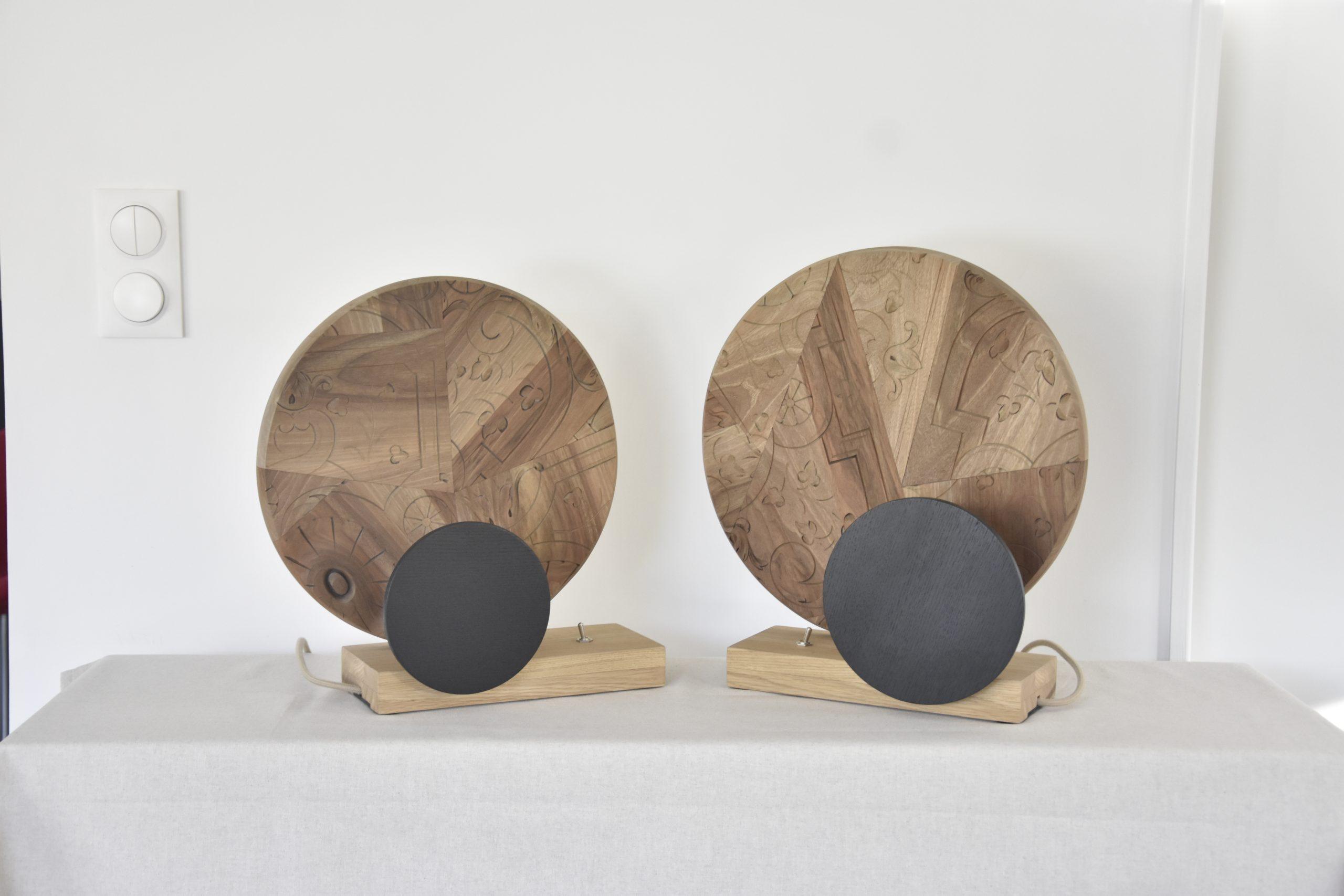 Thomas Coup la fronde - lampe bois upcycling eclipe noyer