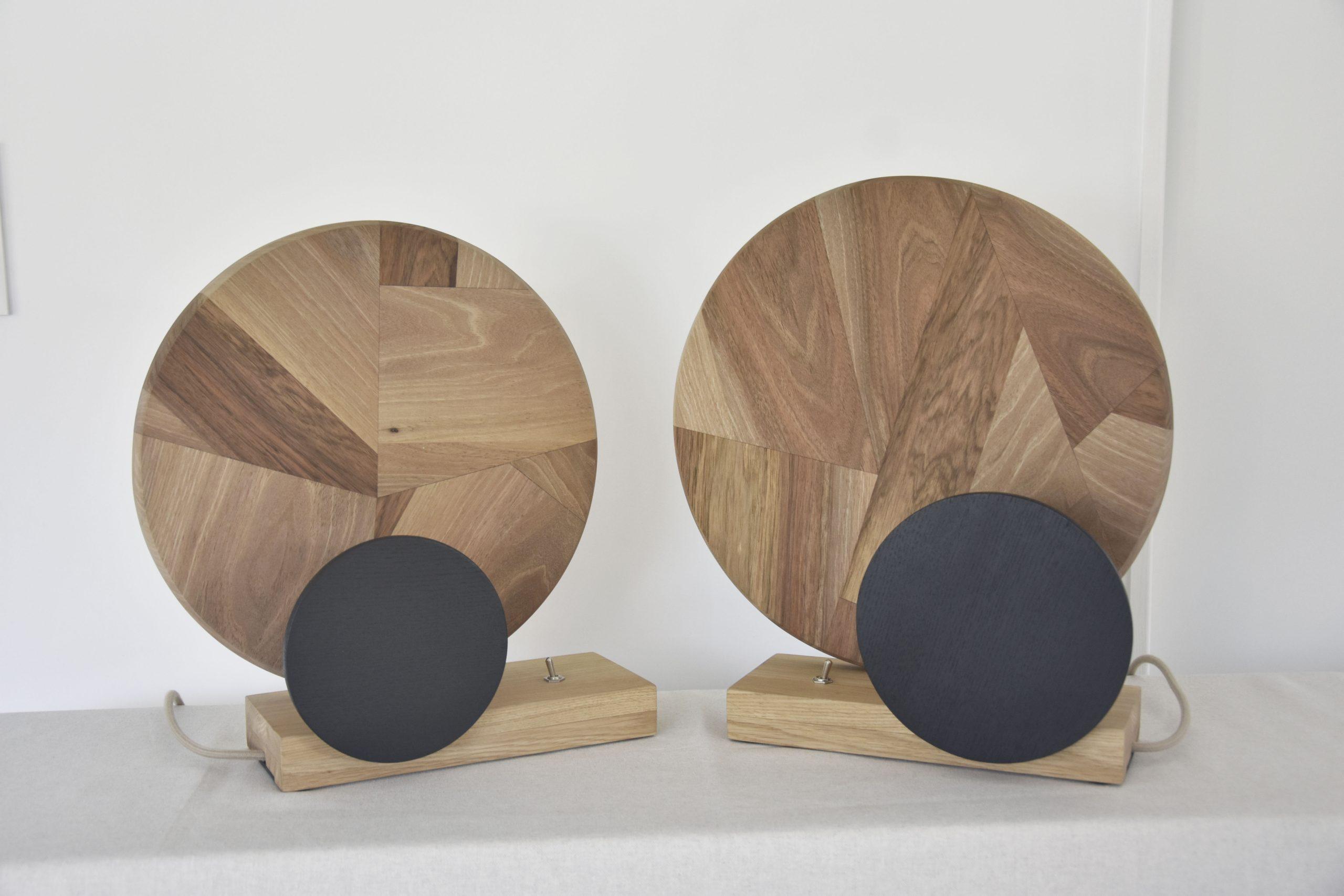 Thomas Coup la fronde - lampe bois upcycling eclipe noyer