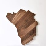 Thomas Coup la fronde - meuble bois table basse raw noyer