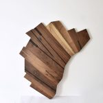 Thomas Coup la fronde - meuble bois table basse raw noyer