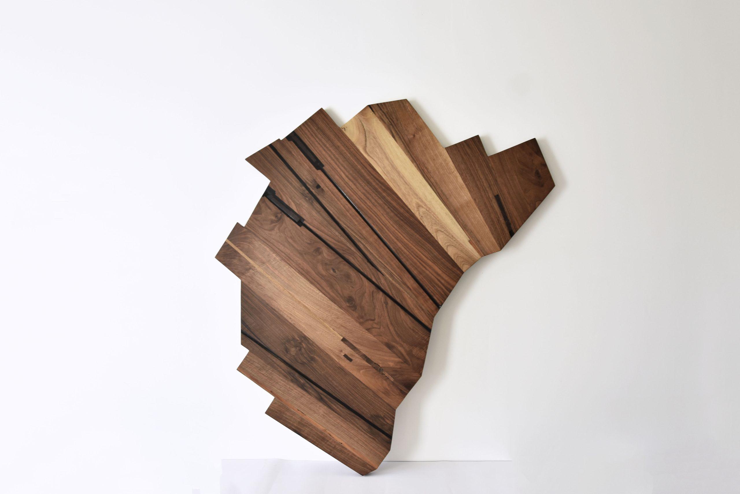 Thomas Coup la fronde - meuble bois table basse raw noyer