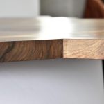 Thomas Coup la fronde - meuble bois table basse raw noyer